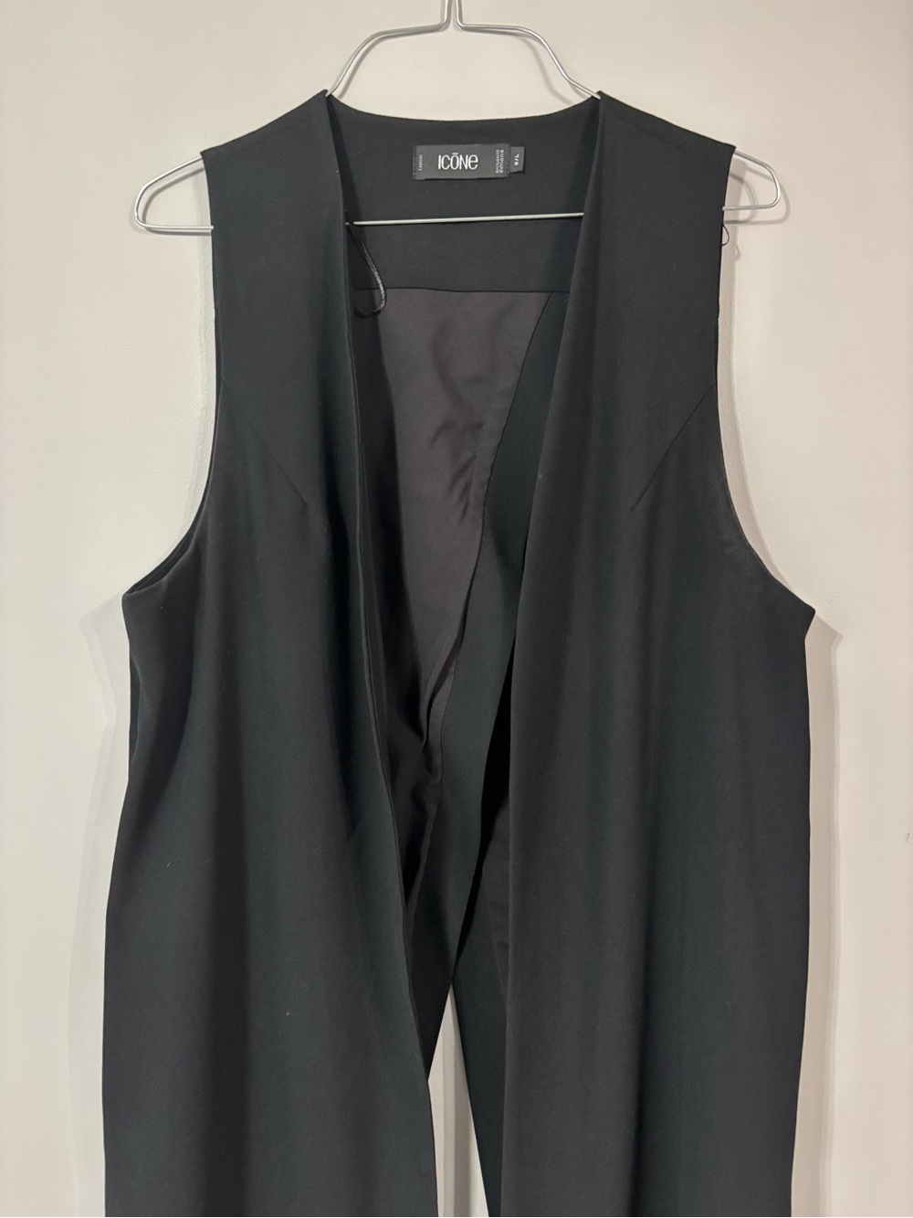 Simons Black Sleeveless Long Vest